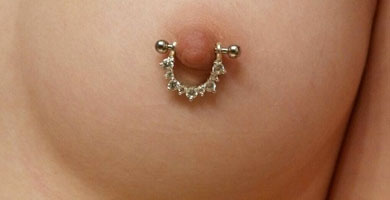 Piercing en el Pezón