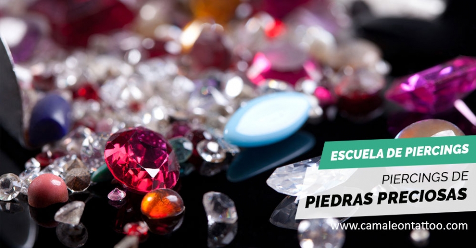 Propiedades de los piercings con piedras preciosas